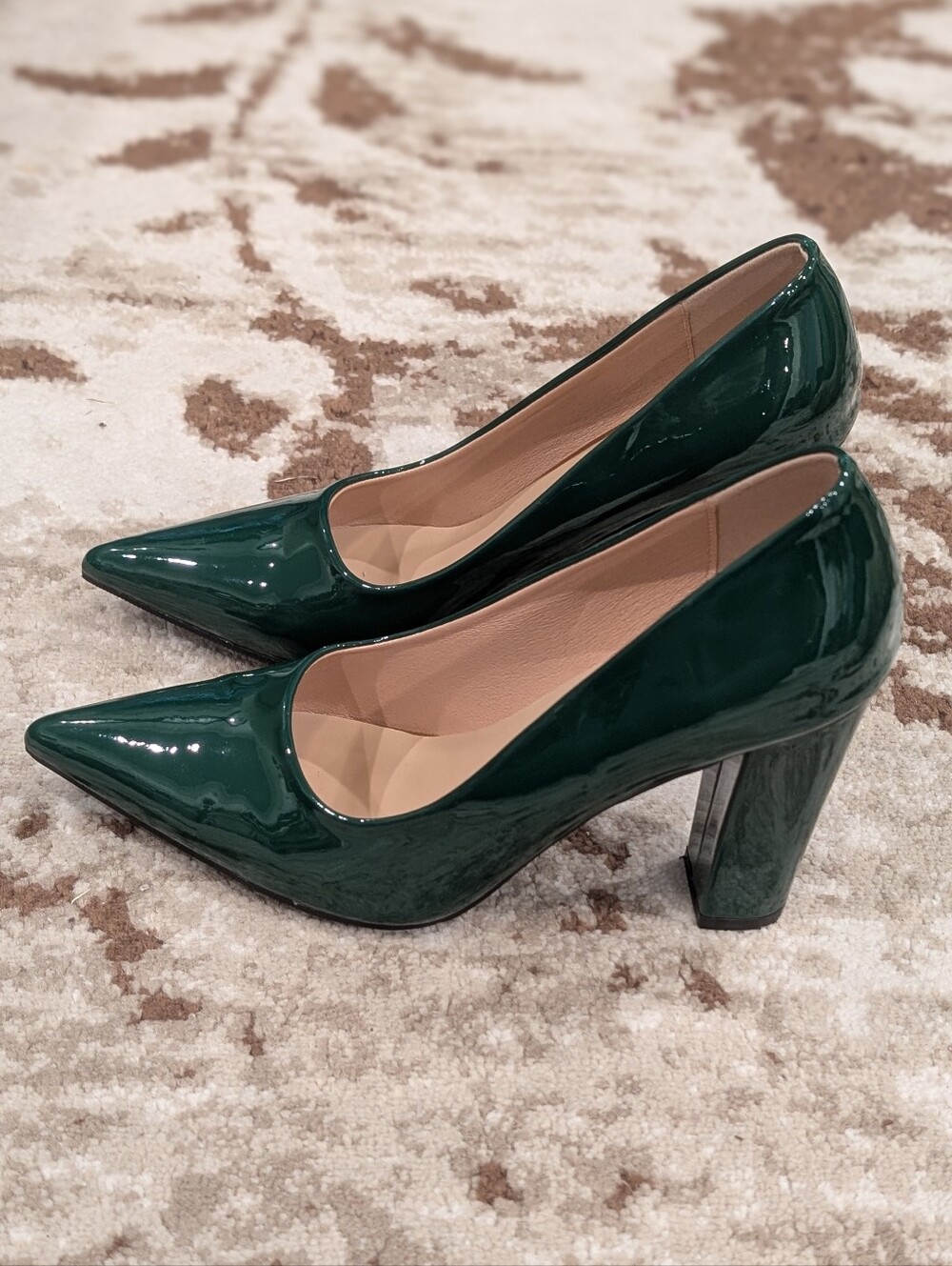 Classic Pointed Toe Patent Heel - Dark Green - Picture 4 of 6